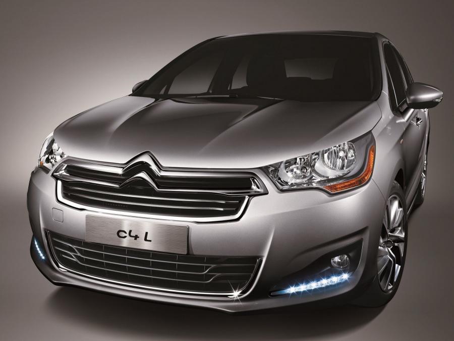  Citroen C4 L 2012 года  (фото 25 из 30)